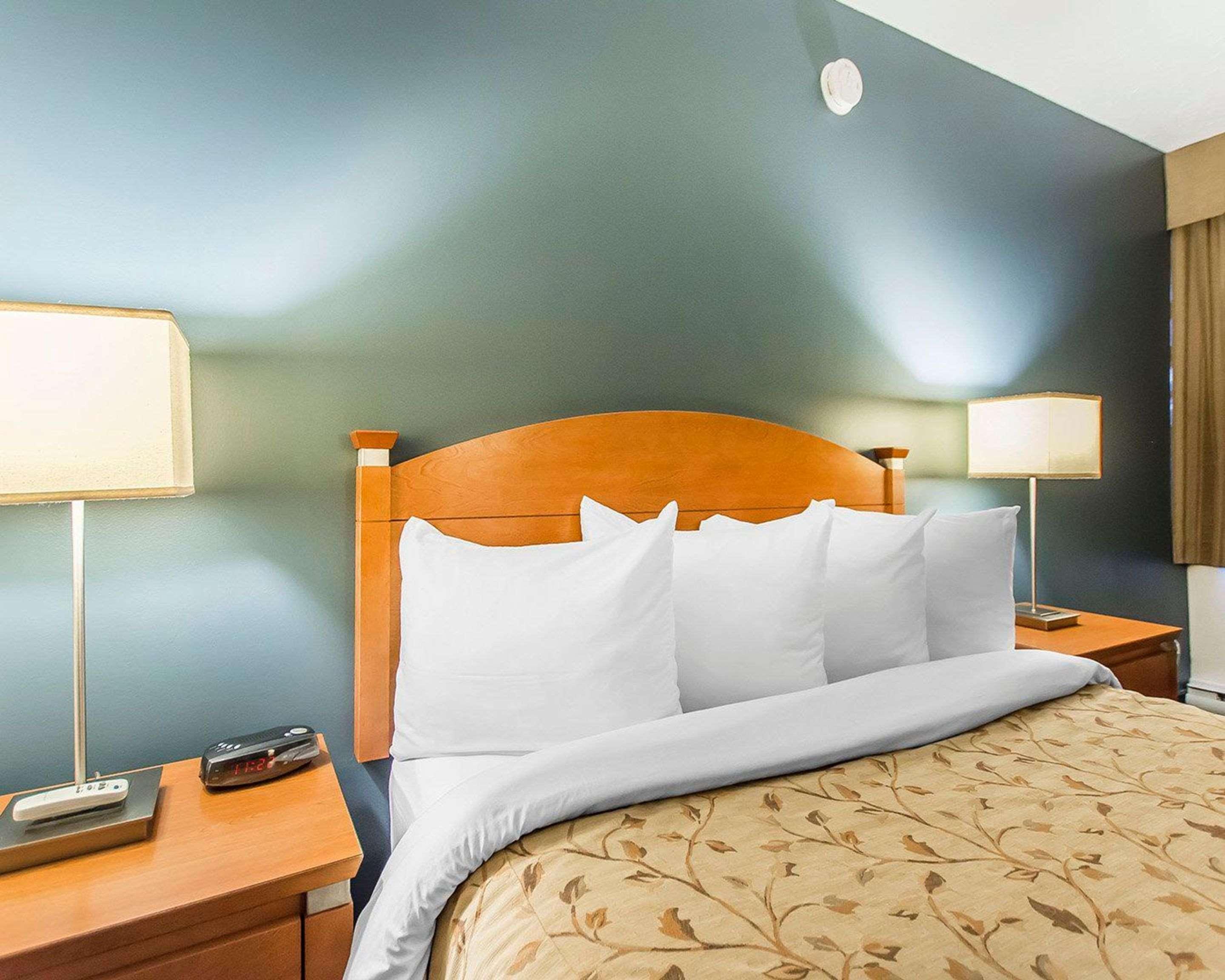 Quality Inn Rouyn-Noranda Kültér fotó