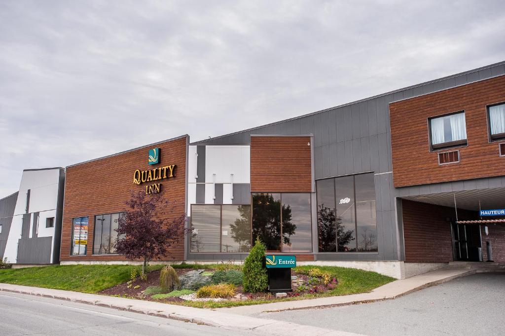 Quality Inn Rouyn-Noranda Kültér fotó